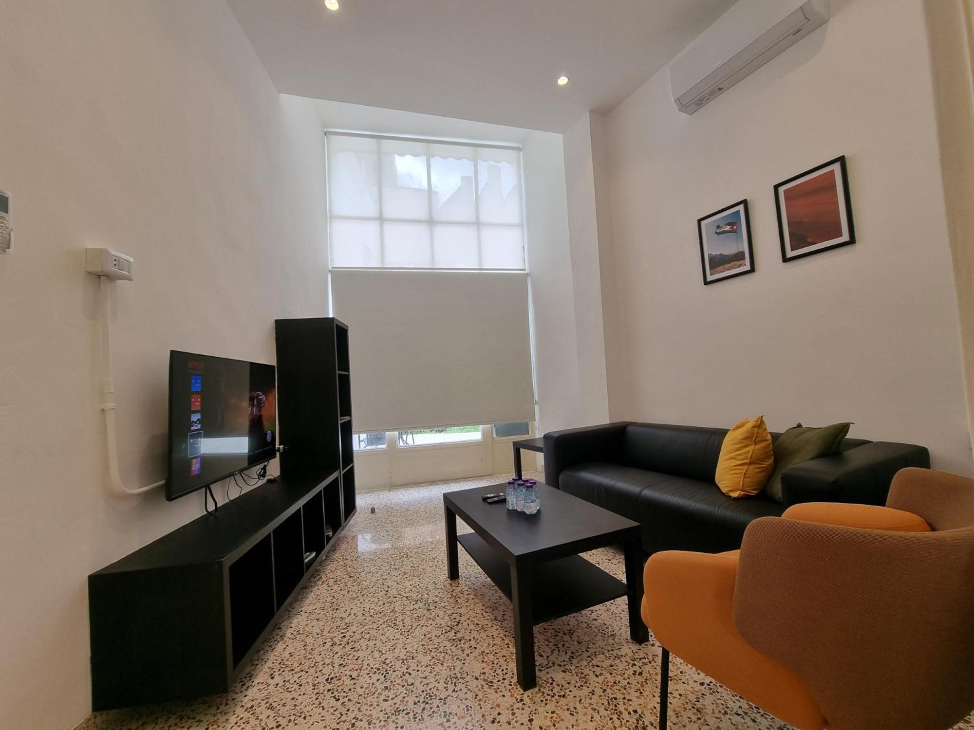 Downtown Living Boutique Apartments Амман Экстерьер фото