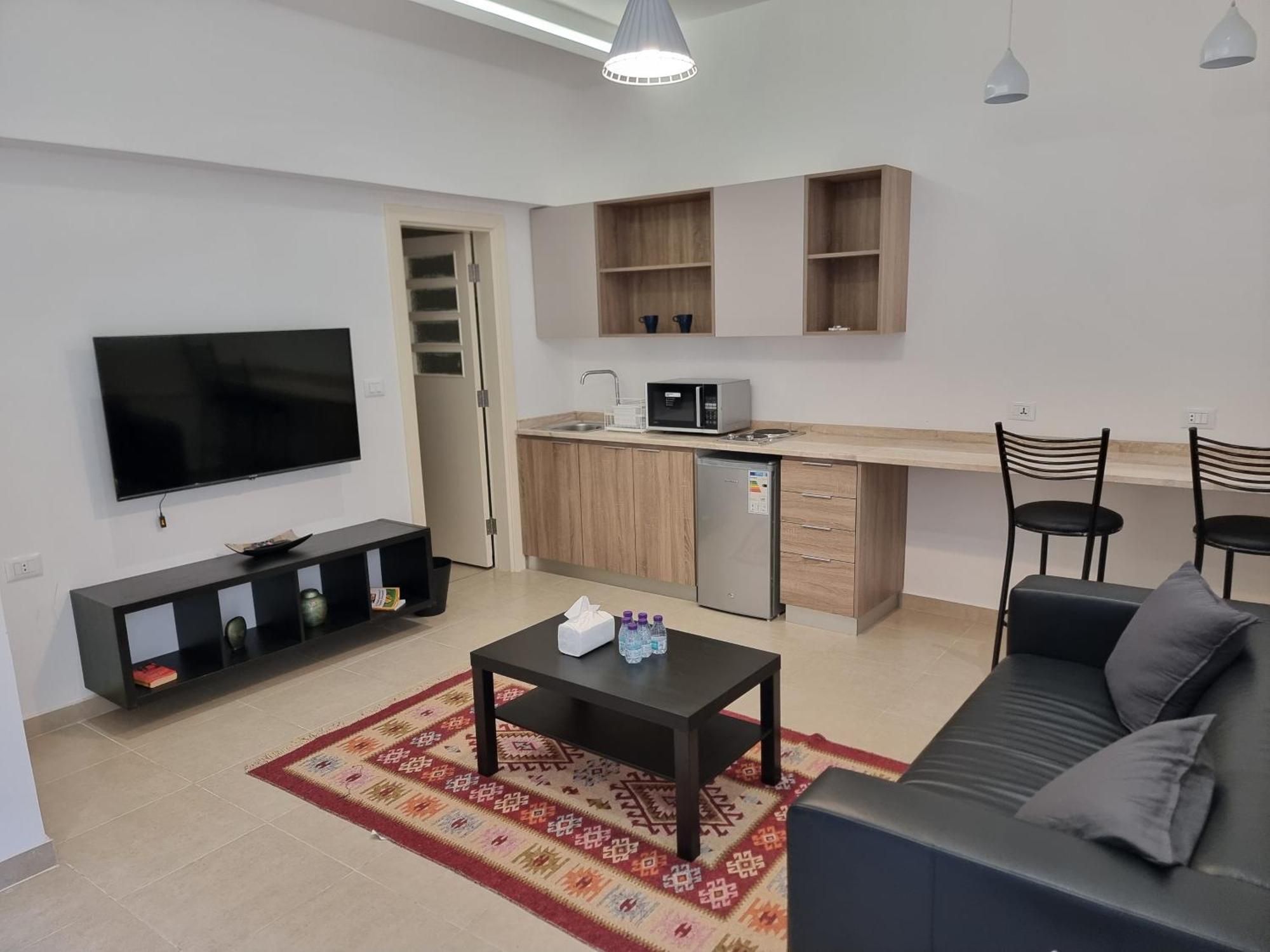 Downtown Living Boutique Apartments Амман Экстерьер фото